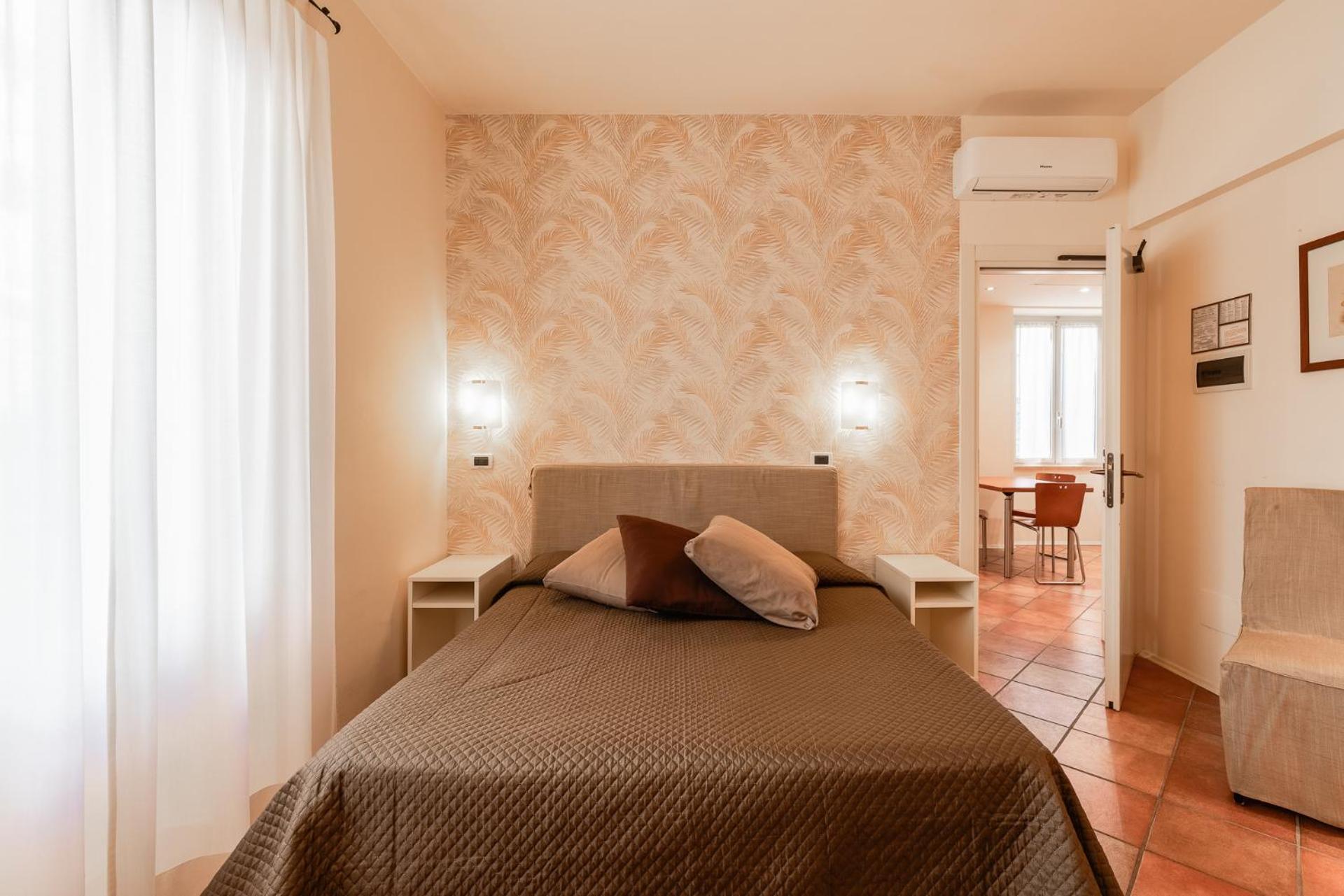 Residence Villa Firenze Алассіо Екстер'єр фото